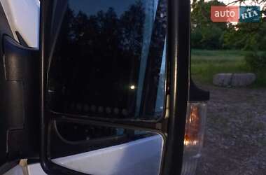 Грузовой фургон Mercedes-Benz Sprinter 2018 в 