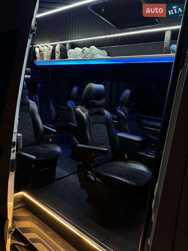 Микроавтобус Mercedes-Benz Sprinter 2019 в Сарнах