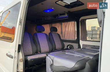 Микроавтобус Mercedes-Benz Sprinter 2006 в 