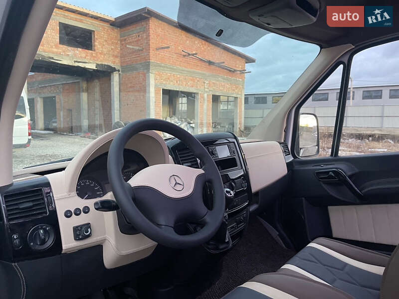 Туристический / Междугородний автобус Mercedes-Benz Sprinter 2014 в Киеве