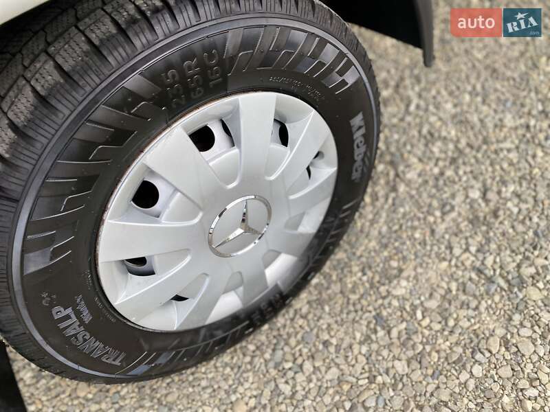 Тентований Mercedes-Benz Sprinter 2019 в Хусті