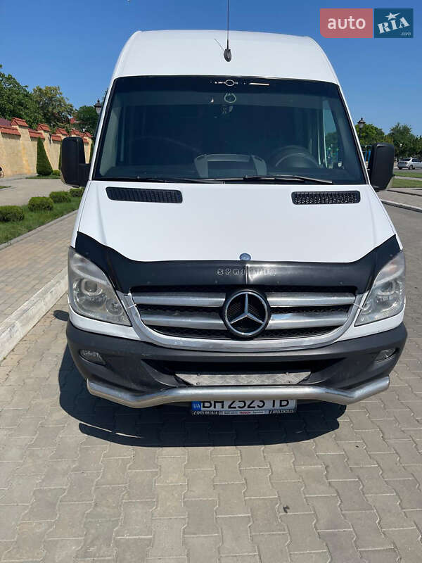 Mercedes-Benz Sprinter 2012