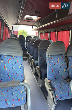 Микроавтобус Mercedes-Benz Sprinter 2005 в 
