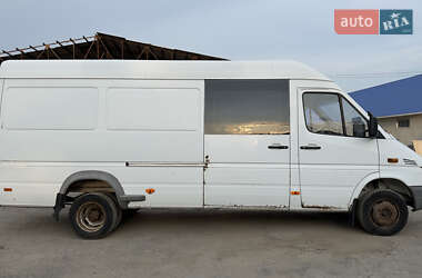 Вантажопасажирський фургон Mercedes-Benz Sprinter 2005 в 