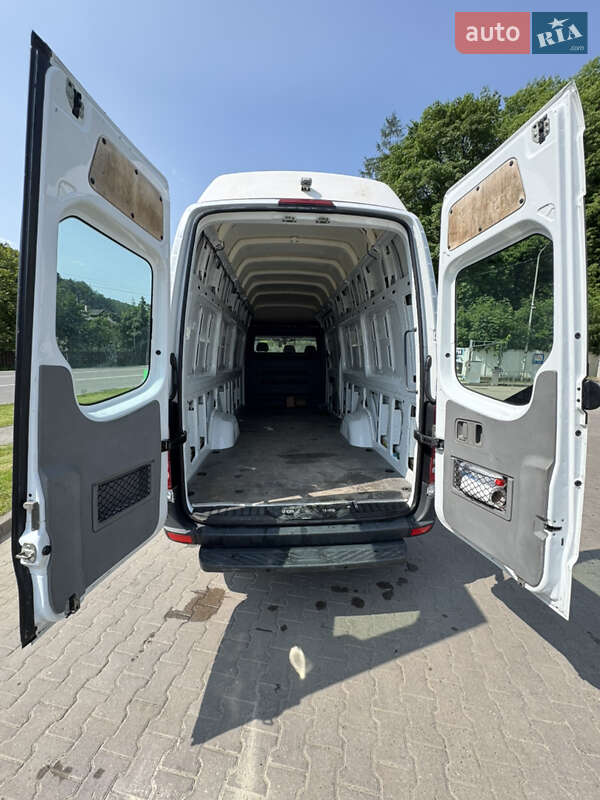 Вантажний фургон Mercedes-Benz Sprinter 2017 в Делятині