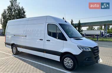 Грузовой фургон Mercedes-Benz Sprinter 2019 в 