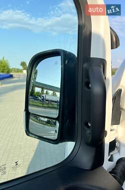 Грузовой фургон Mercedes-Benz Sprinter 2019 в 