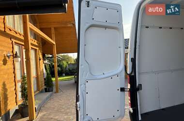 Грузовой фургон Mercedes-Benz Sprinter 2017 в 