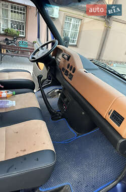 Тентованый Mercedes-Benz Sprinter 2000 в 