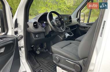 Грузовой фургон Mercedes-Benz Sprinter 2020 в 