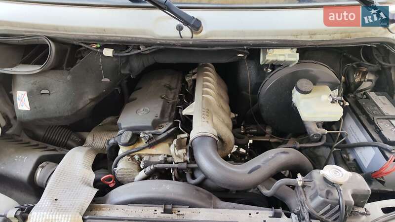 Тентованый Mercedes-Benz Sprinter 2001 в Чернигове
