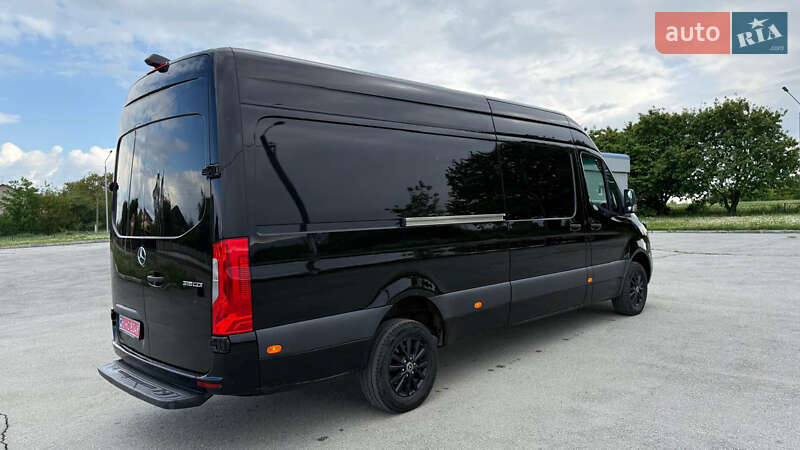 Вантажопасажирський фургон Mercedes-Benz Sprinter 2020 в Кадубівцях