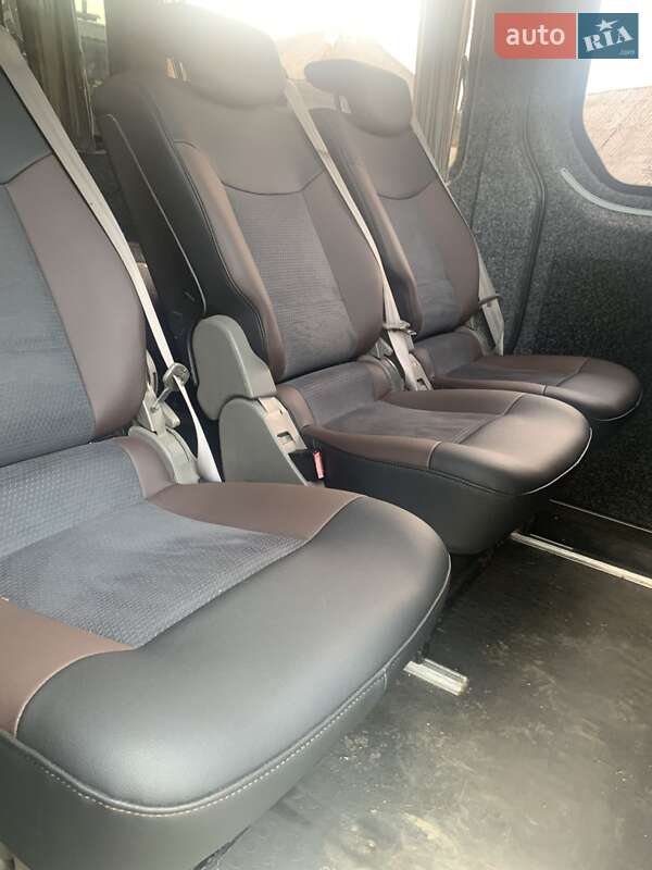 Микроавтобус Mercedes-Benz Sprinter 2012 в Ужгороде