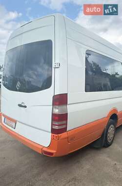 Мікроавтобус Mercedes-Benz Sprinter 2013 в 