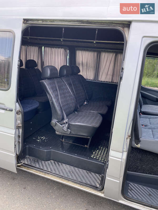 Мікроавтобус Mercedes-Benz Sprinter 2004 в Києві