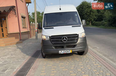 Грузовой фургон Mercedes-Benz Sprinter 2019 в 