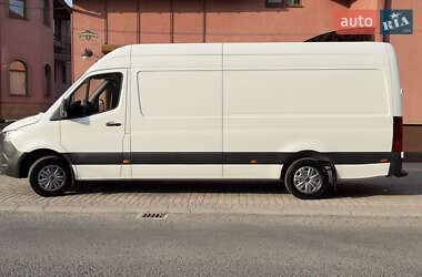 Грузовой фургон Mercedes-Benz Sprinter 2019 в 
