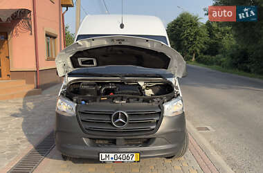 Грузовой фургон Mercedes-Benz Sprinter 2019 в 