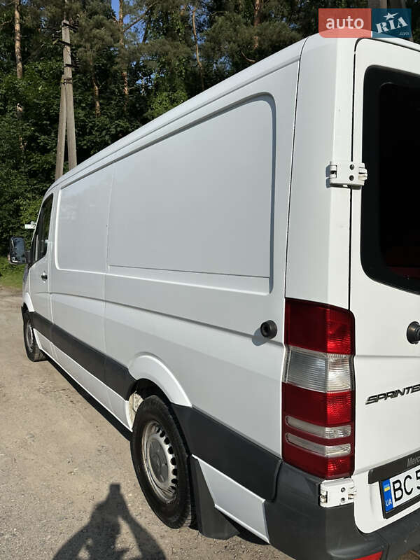 Грузопассажирский фургон Mercedes-Benz Sprinter 2013 в Львове фото 3 Грузопассажирский фургон Mercedes-Benz Sprinter 2013 в Львове