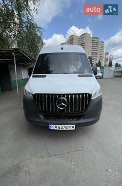 Вантажний фургон Mercedes-Benz Sprinter 2018 в Києві