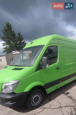 Грузовой фургон Mercedes-Benz Sprinter 2015 в 