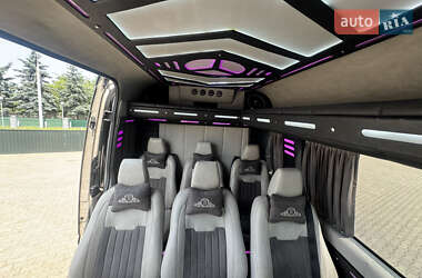 Другие автобусы Mercedes-Benz Sprinter 2017 в 