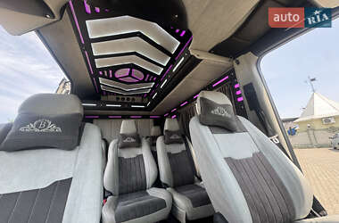 Другие автобусы Mercedes-Benz Sprinter 2017 в 