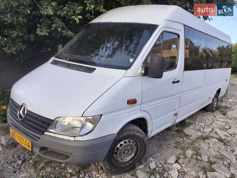 Mercedes-Benz Sprinter 2002