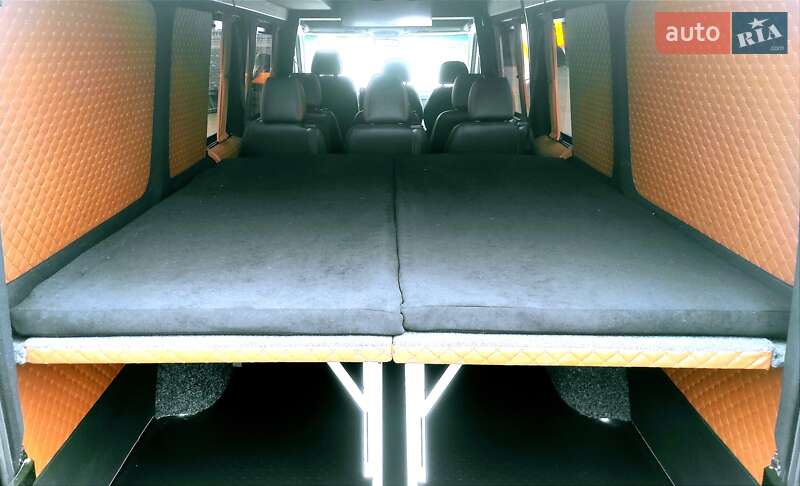 Вантажопасажирський фургон Mercedes-Benz Sprinter 2018 в Житомирі