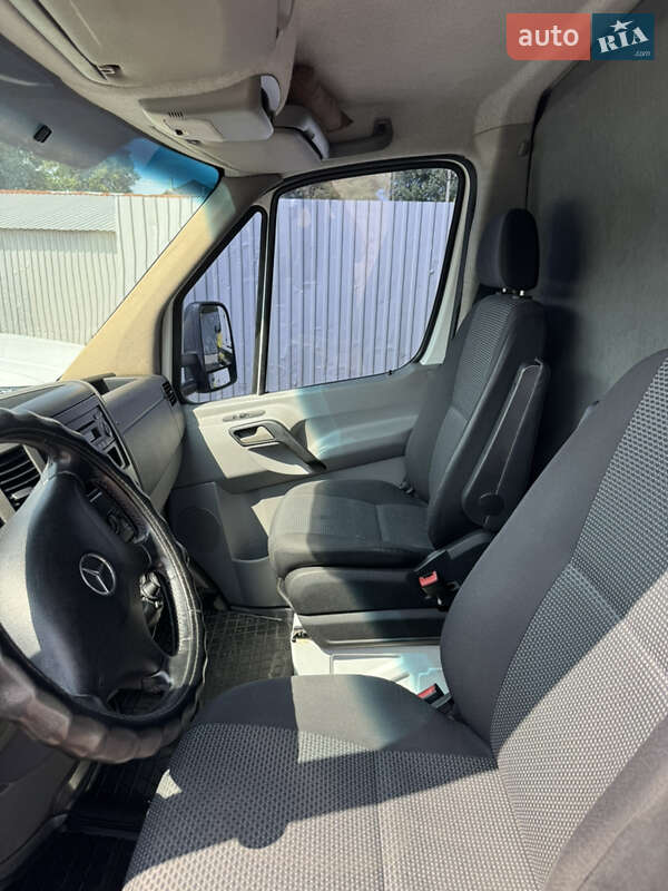 Рефрижератор Mercedes-Benz Sprinter 2009 в Дніпрі