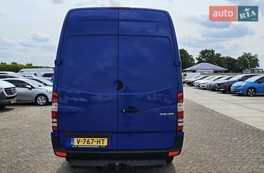 Грузовой фургон Mercedes-Benz Sprinter 2017 в 