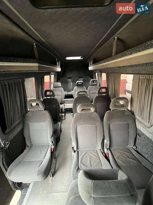 Мікроавтобус Mercedes-Benz Sprinter 1998 в Кельменцях
