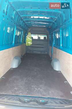 Грузовой фургон Mercedes-Benz Sprinter 2020 в 