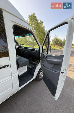 Вантажопасажирський фургон Mercedes-Benz Sprinter 2004 в 