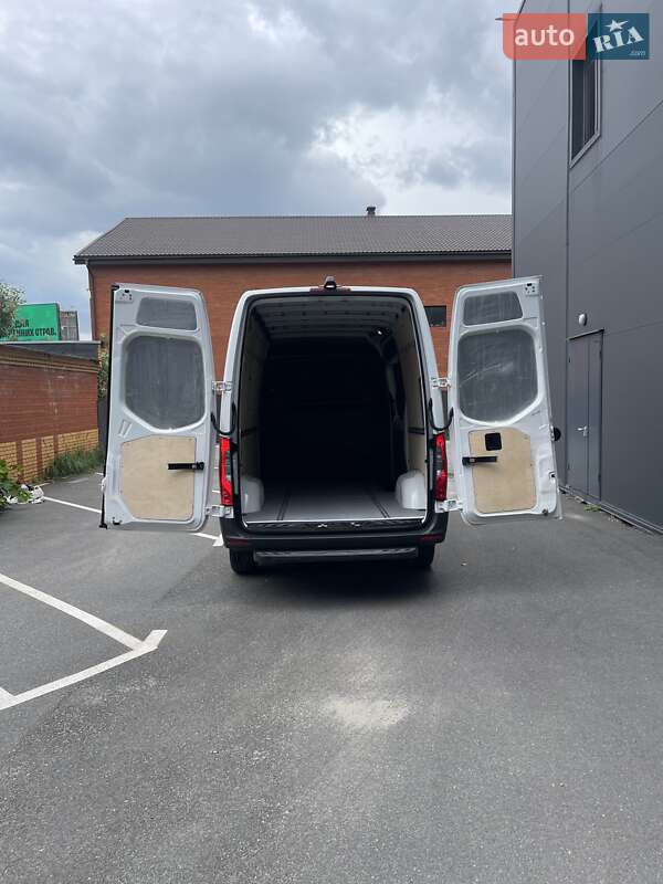 Грузовой фургон Mercedes-Benz Sprinter 2022 в Киеве