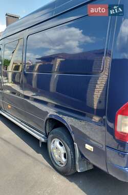 Грузопассажирский фургон Mercedes-Benz Sprinter 2003 в 