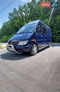 Грузопассажирский фургон Mercedes-Benz Sprinter 2003 в 