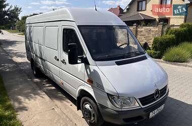 Грузовой фургон Mercedes-Benz Sprinter 2004 в Луцке