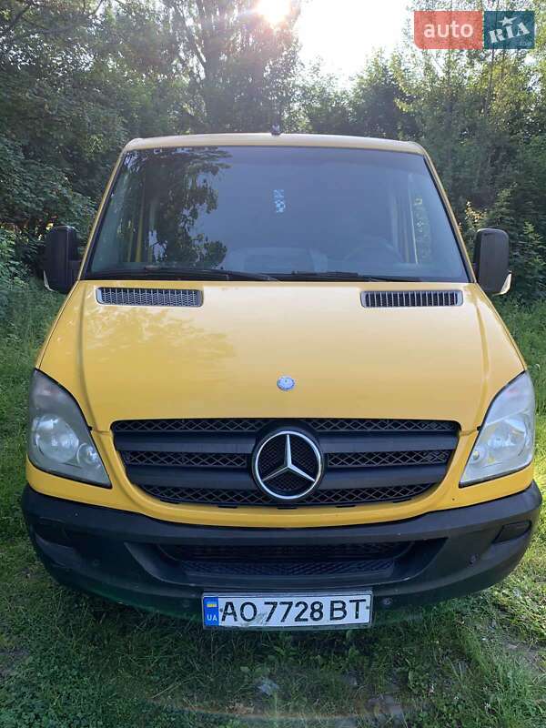 Mercedes-Benz Sprinter 2006