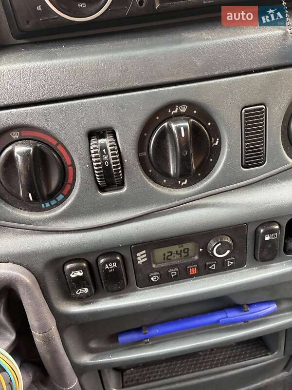 Микроавтобус Mercedes-Benz Sprinter 2006 в Хмельницком фото 4 Микроавтобус Mercedes-Benz Sprinter 2006 в Хмельницком