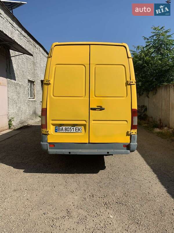 Вантажний фургон Mercedes-Benz Sprinter 2006 в Кропивницькому фото 3 Вантажний фургон Mercedes-Benz Sprinter 2006 в Кропивницькому
