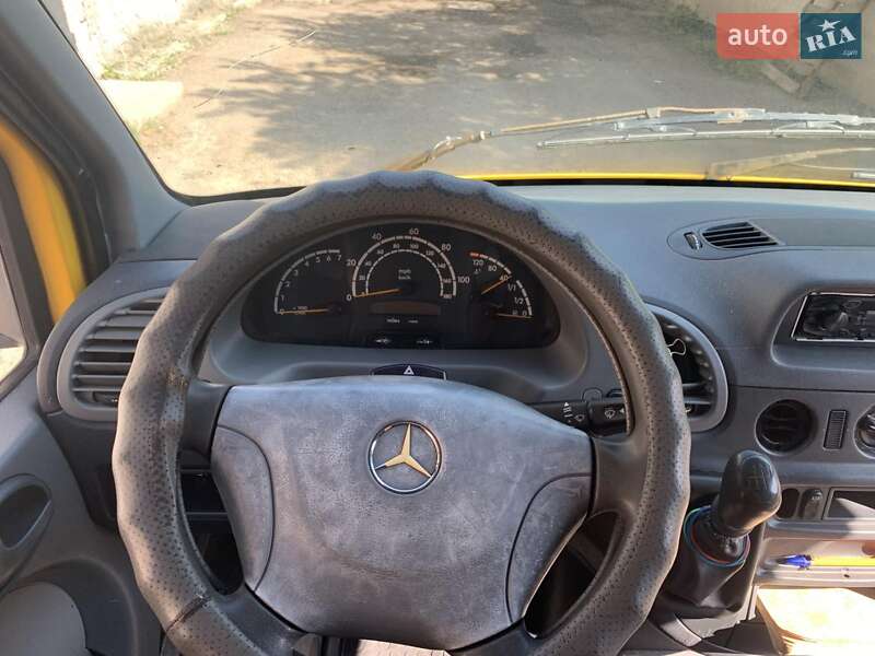 Вантажний фургон Mercedes-Benz Sprinter 2006 в Кропивницькому фото 7 Вантажний фургон Mercedes-Benz Sprinter 2006 в Кропивницькому