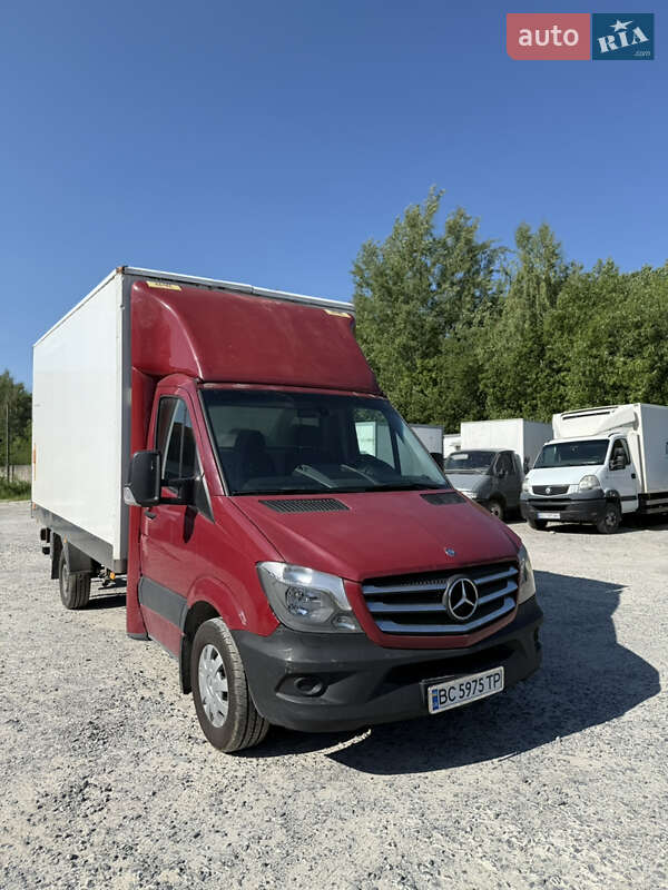 Mercedes-Benz Sprinter 2013