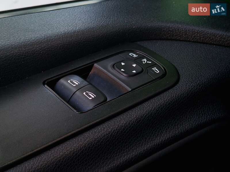 Вантажний фургон Mercedes-Benz Sprinter 2020 в Одесі фото 39 Вантажний фургон Mercedes-Benz Sprinter 2020 в Одесі