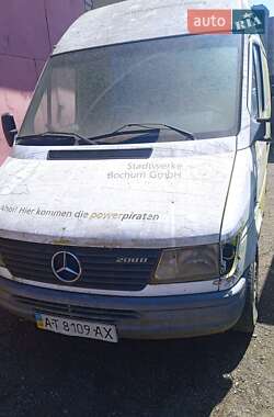 Грузовой фургон Mercedes-Benz Sprinter 1999 в Коломые