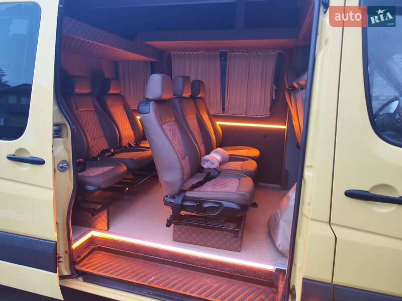 Микроавтобус Mercedes-Benz Sprinter 2011 в Долине