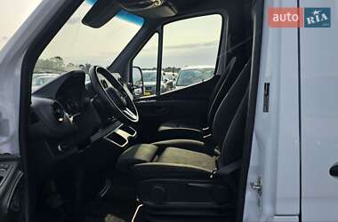 Грузовой фургон Mercedes-Benz Sprinter 2021 в 