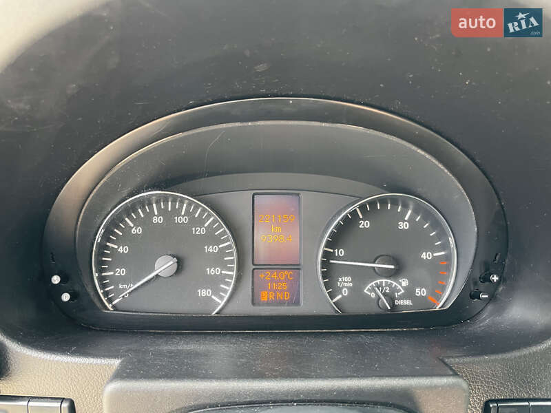 Вантажний фургон Mercedes-Benz Sprinter 2016 в Львові