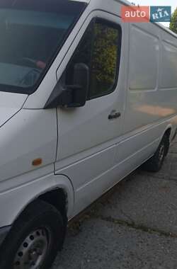Грузовой фургон Mercedes-Benz Sprinter 1998 в 