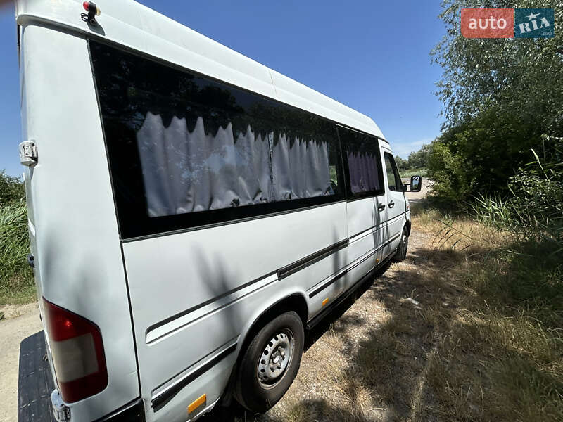 Микроавтобус Mercedes-Benz Sprinter 2001 в Измаиле
